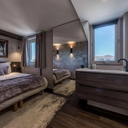 Apartment 1850: Appart 4 Pers, Ski Aux Pieds, Confort Moderne, Wifi, Parking Inclus - Fr-1-631-221